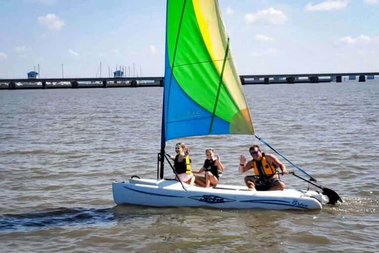 Girls sailing