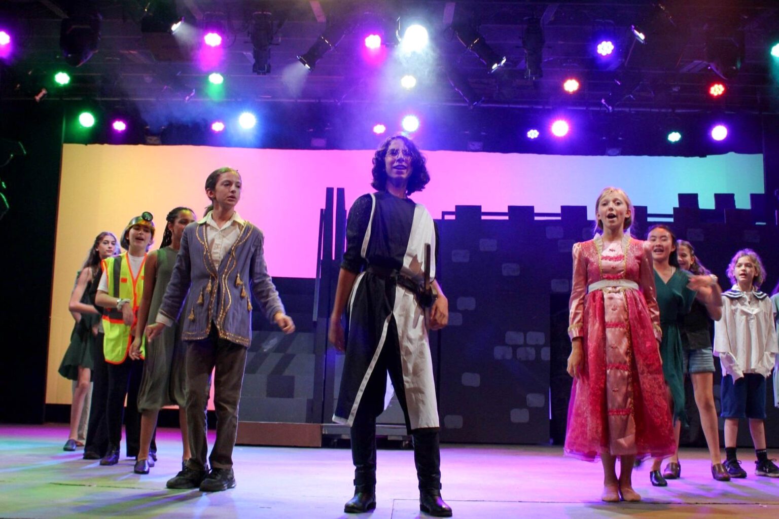 Camper theatre performance