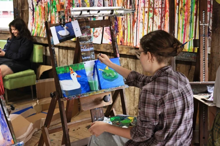 Girl painting